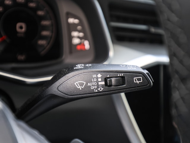 Audi A6 40 TDI Avant S-Tronic