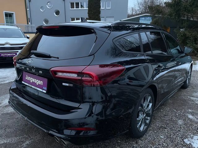Ford Focus ST Line
