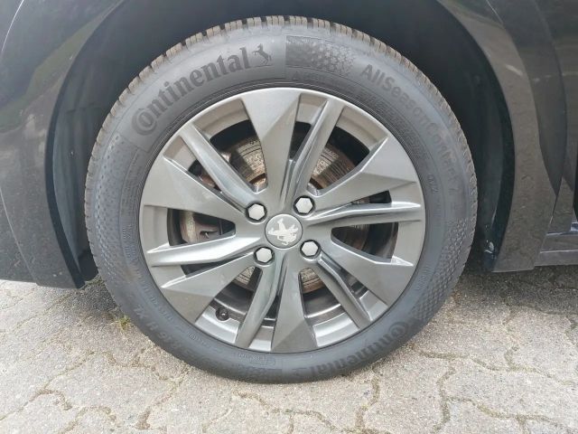Peugeot E-208 Allure Pack