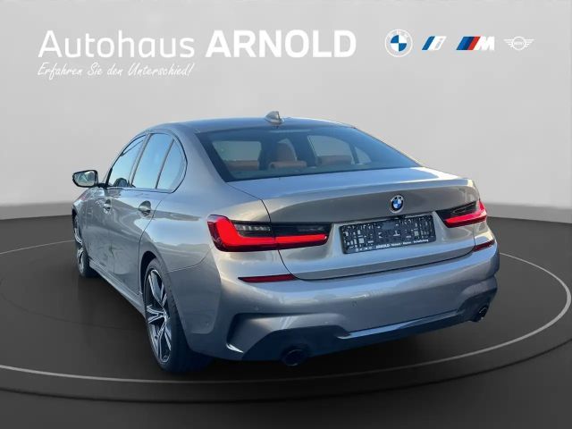 BMW 330 330i M-Sport Sedan