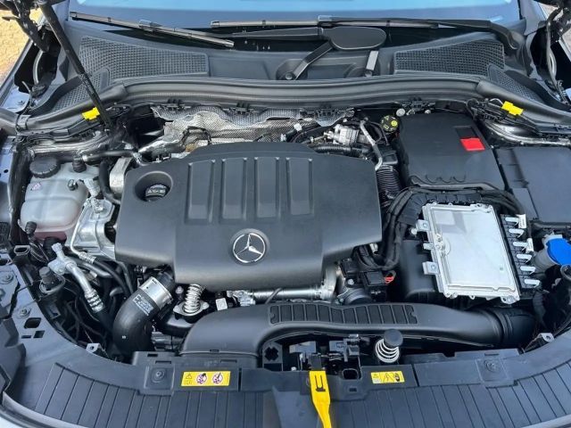 Mercedes-Benz GLA 200 GLA 200 d