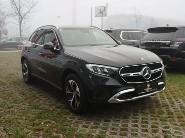 Mercedes-Benz GLC 300 4MATIC