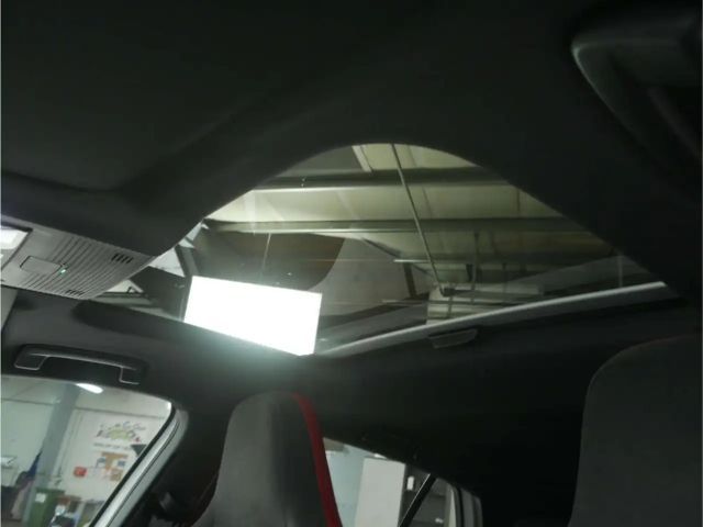 Volkswagen Golf 2.0 TSI DSG GTI Style