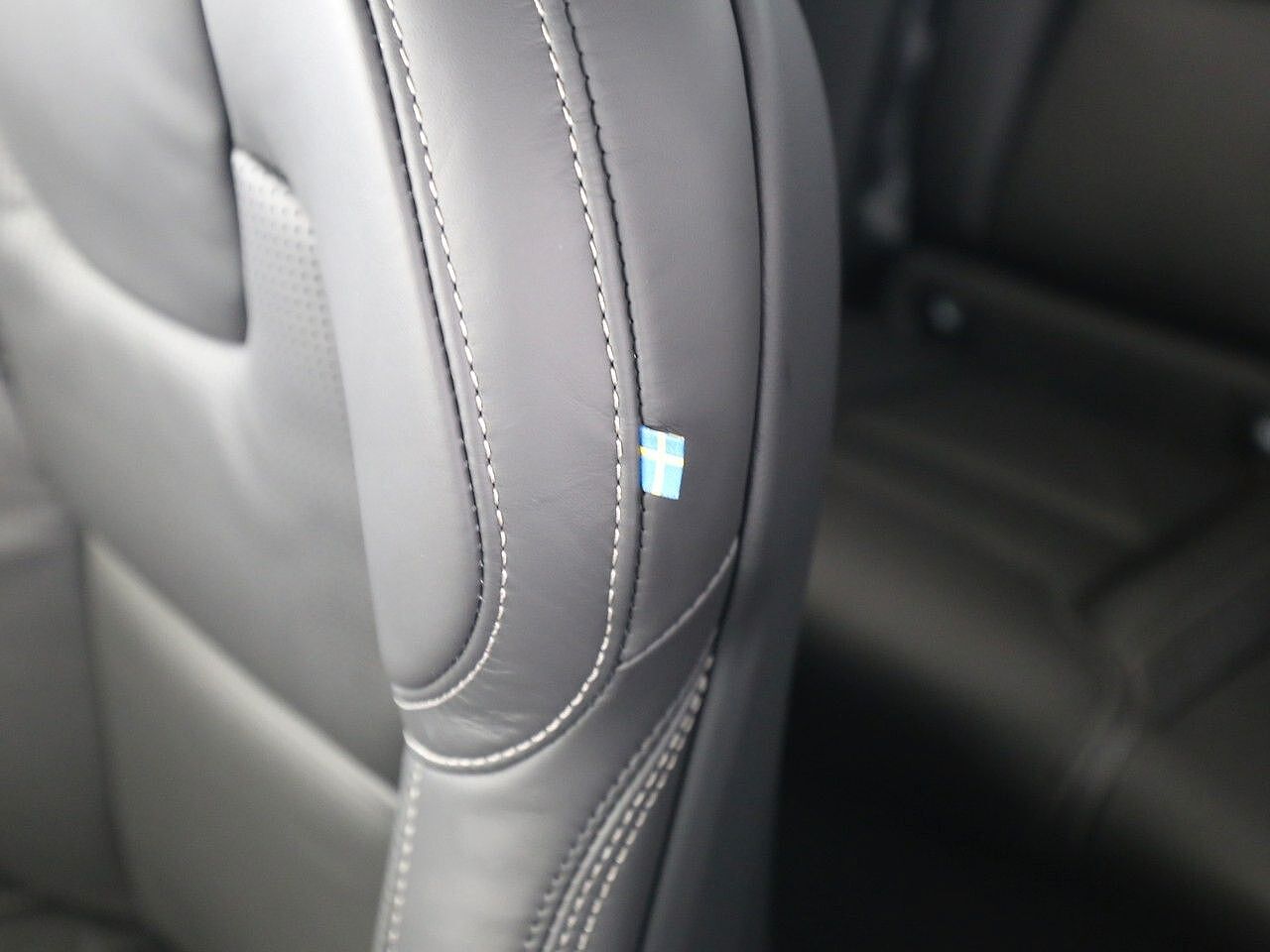 Volvo XC60 AWD Dark Ultimate