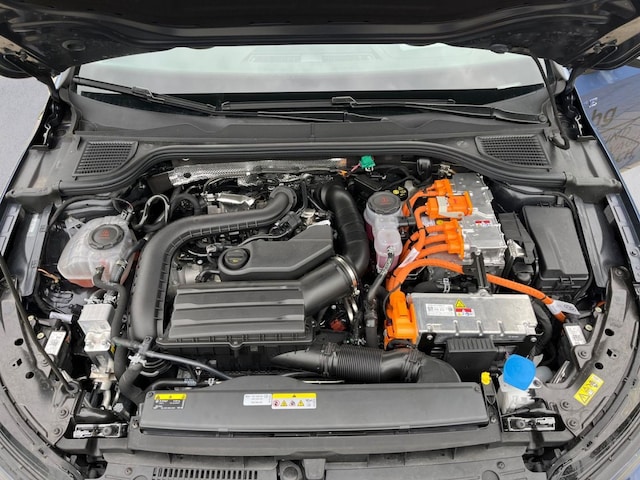 Volkswagen Golf GTE eHybrid