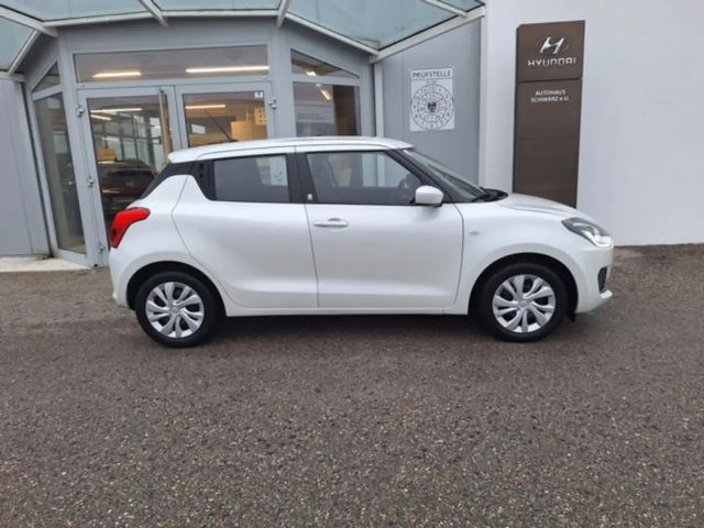 Suzuki Swift Clear DualJet Hybrid