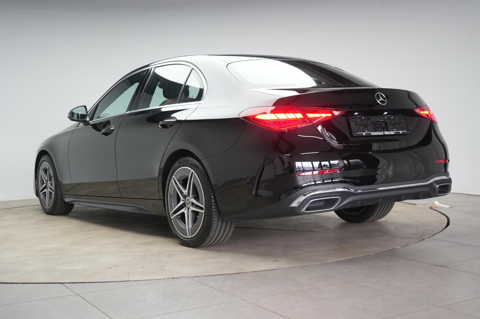 Mercedes-Benz C 220 AMG Line C 220 d Sedan