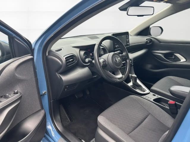 Toyota Yaris Hatchback Hybride Team D