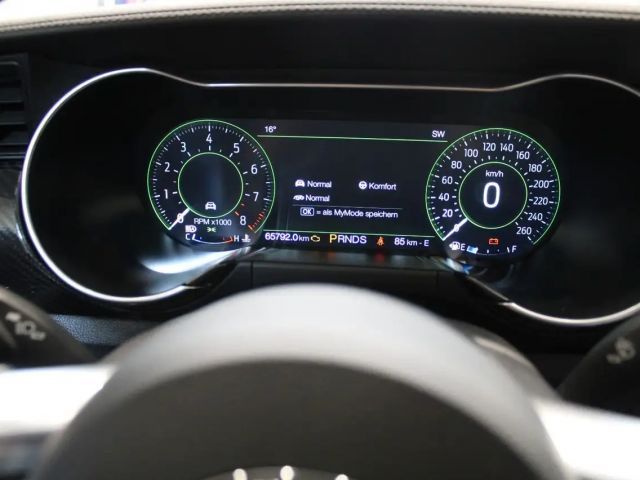 Ford Mustang Fastback GT 5.0 V8