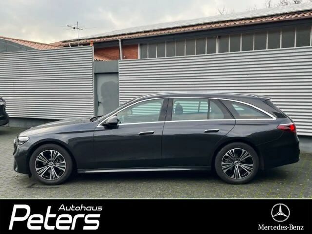 Mercedes-Benz E 220 AVANTGARDE E 220 d Estate