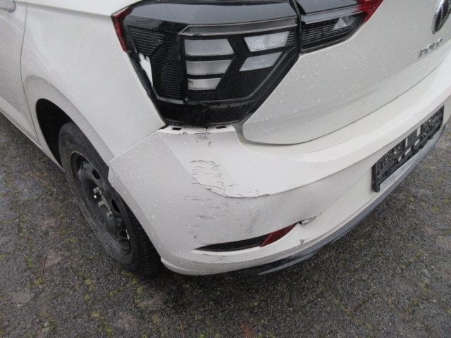 Volkswagen Polo 1.0 leicht beschädigt LED eFH ZV APP KLIMA