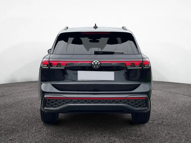 Volkswagen Tiguan 4Motion DSG R-Line