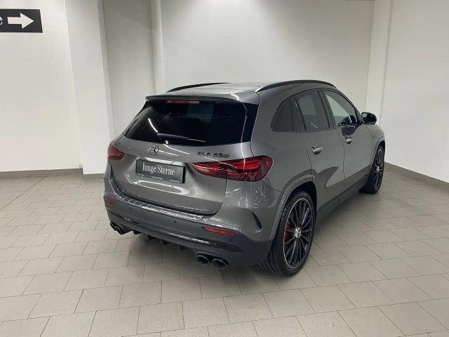 Mercedes-Benz GLA 45 AMG 4MATIC AMG Line