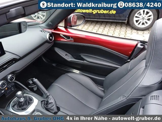 Mazda MX-5 Exclusive-line SkyActiv