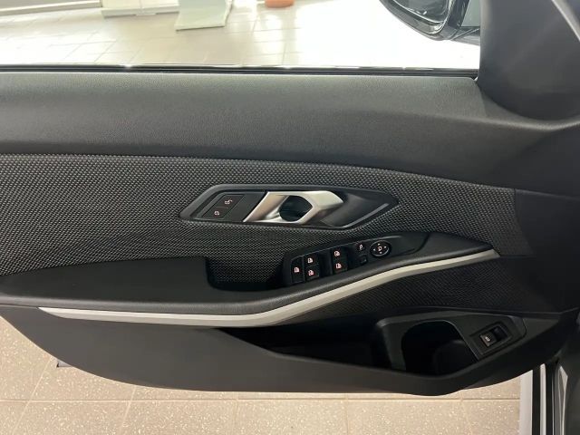 BMW 318 318d Touring