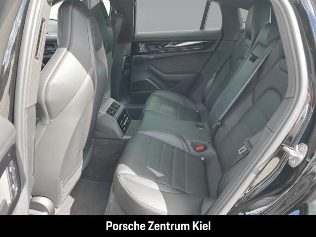 Porsche Panamera 4 E-Hybrid