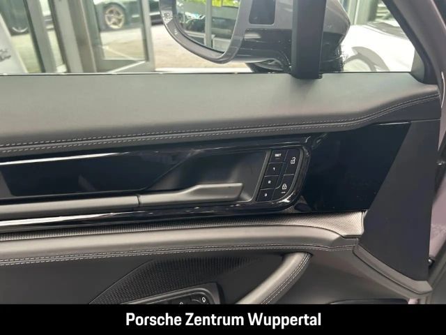 Porsche Panamera 4 E-Hybrid