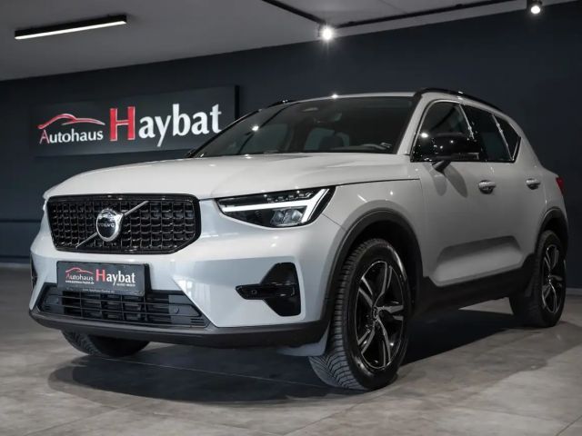 Volvo XC40 Dark Plus