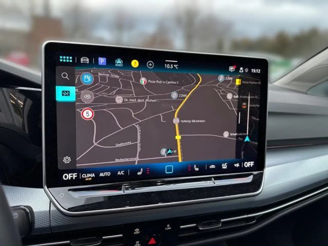 Volkswagen Golf 1.5 eTSI Golf VIII Variant