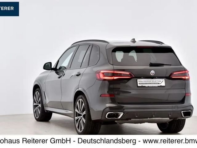 BMW X5 M50i xDrive
