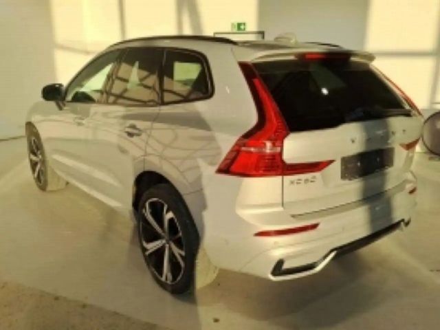 Volvo XC60 AWD Dark Plus