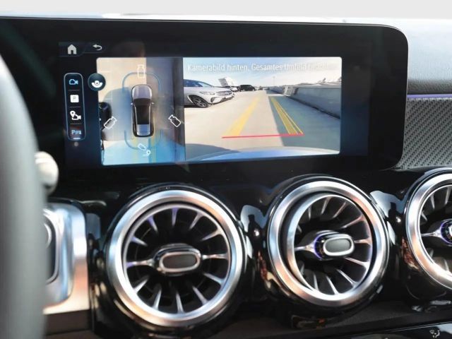 Mercedes-Benz GLB 200 AMG Line