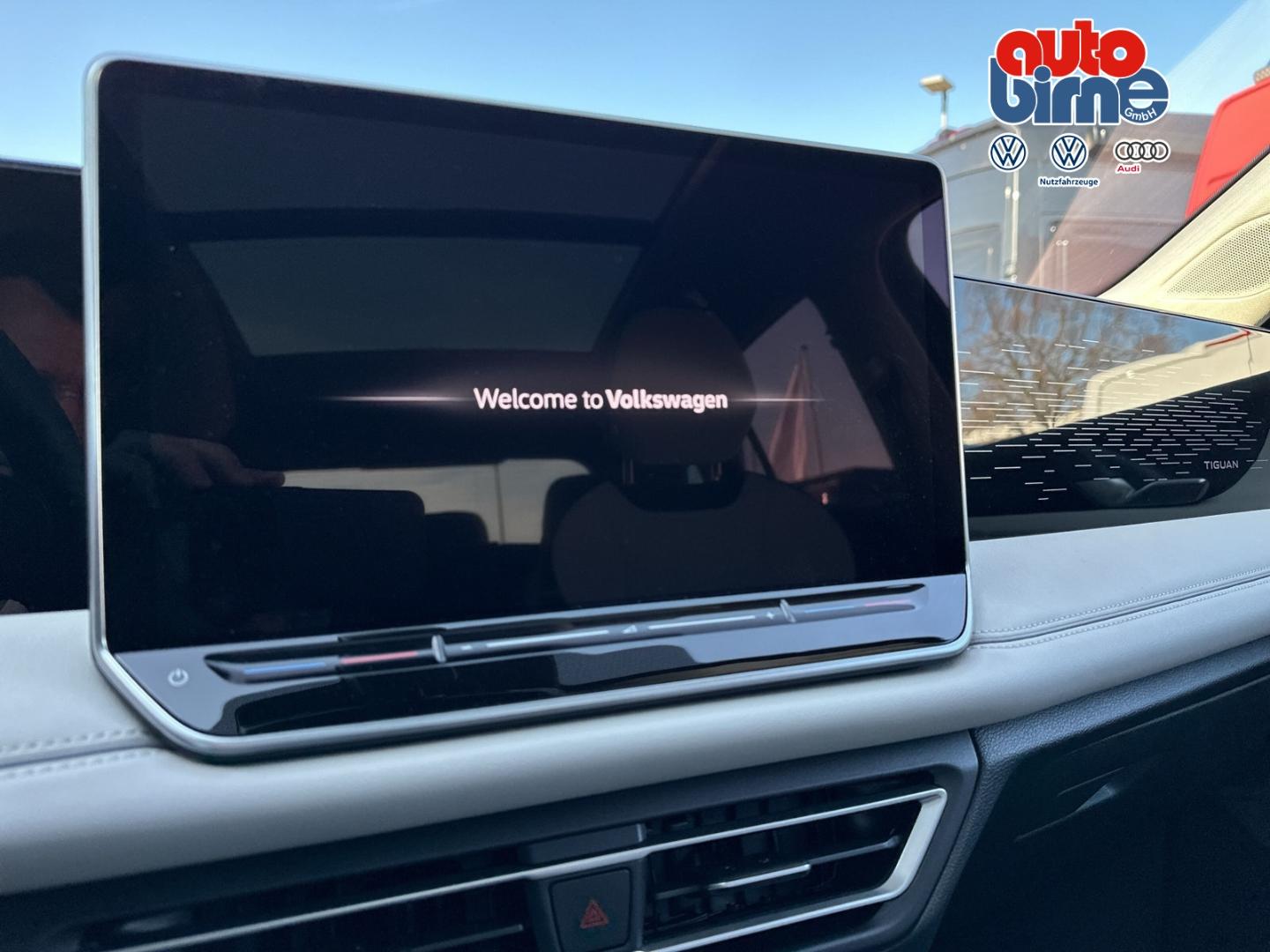 Volkswagen Tiguan 1.5 eTSI Elegance Elegance