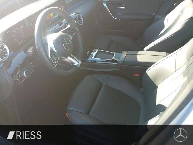 Mercedes-Benz A 250 4MATIC