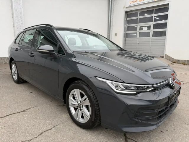 Volkswagen Golf DSG Life Variant