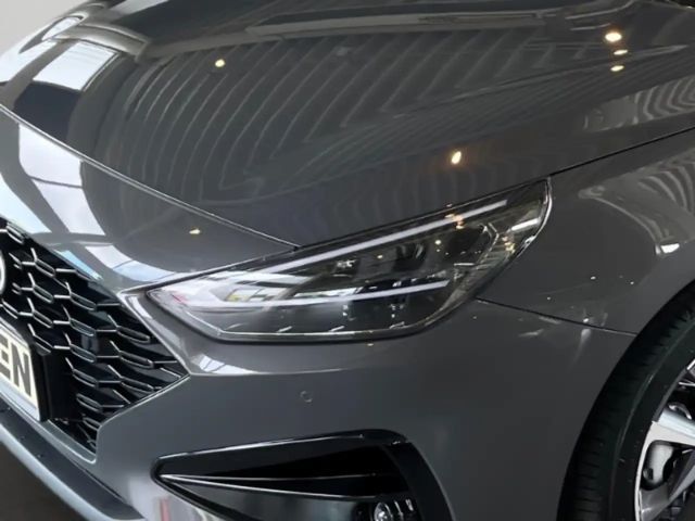 Hyundai i30 Advantage Hybrid