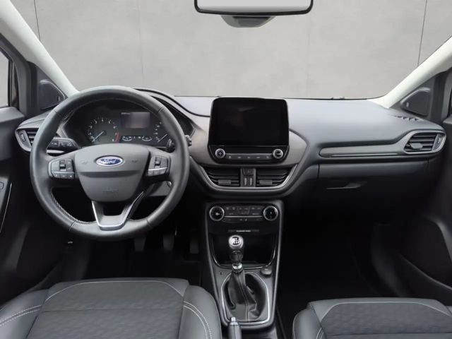 Ford Puma EcoBoost Titanium