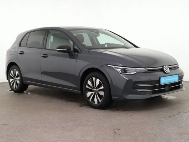 Volkswagen Golf 1.5 eTSI DSG Golf VIII