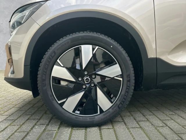 Volvo XC40 Pure Electric Single Motor19''LM Wärmepumpe Standh