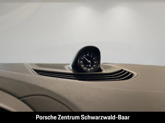 Porsche Taycan BOSE Sitzbelüftung 20-Zoll Panoramadach