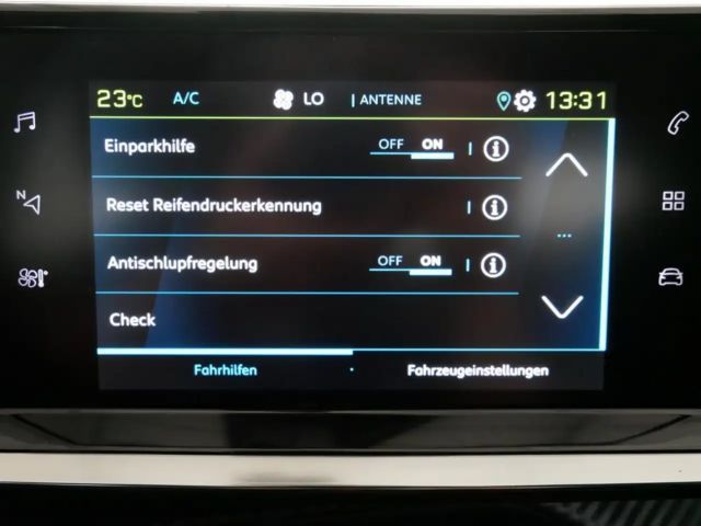 Peugeot E-2008 Active Pack