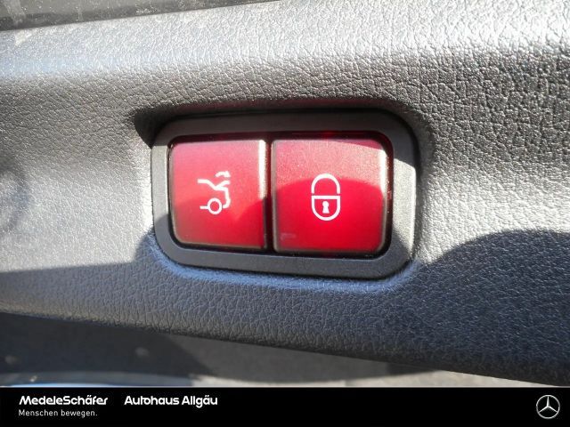 Mercedes-Benz EQE 350 AMG Line Sedan