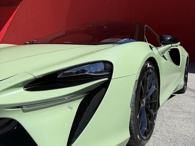 McLaren Artura Mc Laren Artura Coupe MSO Lackierung