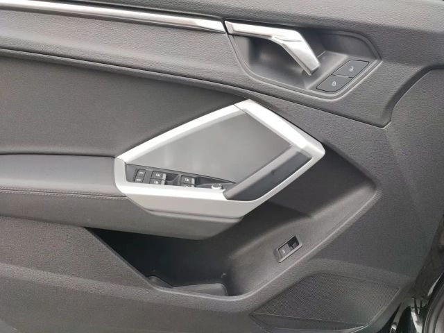 Audi Q3 35 TFSI S-Line