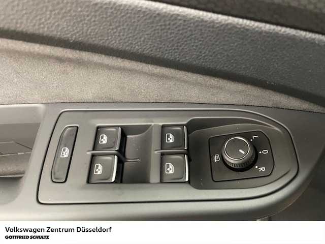 Volkswagen Golf 2.0 TSI