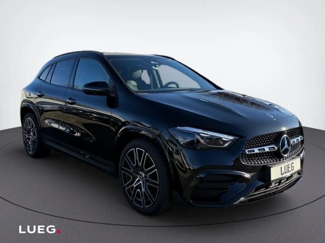 Mercedes-Benz GLA 200 Distronic Night SpurW 360 ACC AHK AUT LM