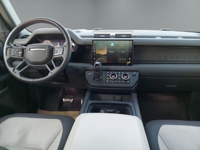 Land Rover Defender 110 D300 Dynamic HSE
