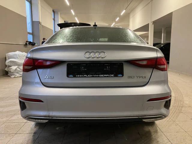 Audi A3 30 TFSI S-Tronic Sedan
