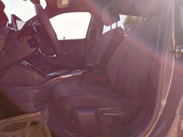 Peugeot 2008 Allure Pack Hybrid