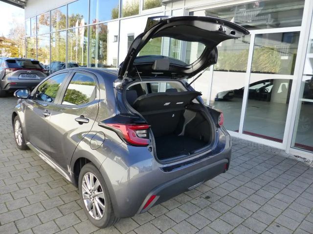 Toyota Yaris 1.5 VVT-iE Klimaautom. LED SHZ Alu