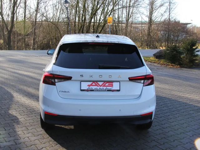 Skoda Fabia TSI 116PS DSG DESIGN LED NWW ALU PDC