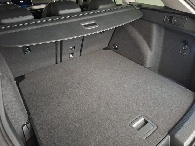 Volkswagen Golf Business DSG Variant