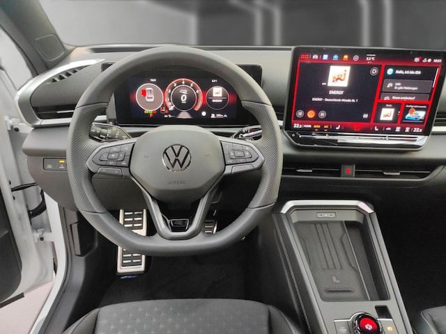 Volkswagen T-Roc 1.5 eTSI DSG IQ.Drive R-Line