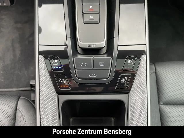 Porsche 992 Carrera Coupé