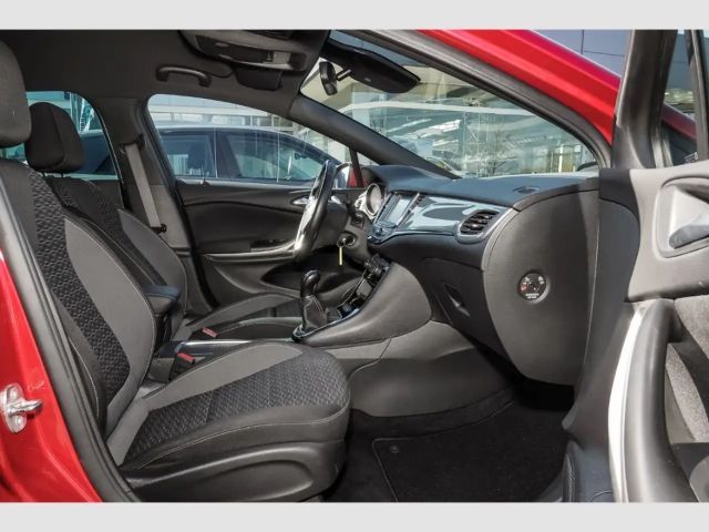 Opel Astra GS-Line Grand Sport