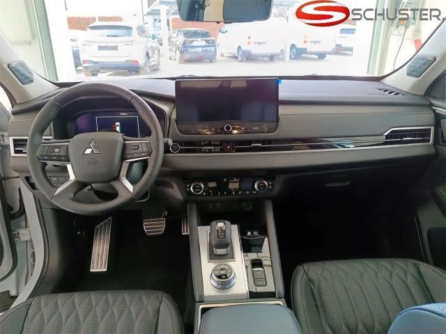 Mitsubishi Outlander 4WD PHEV